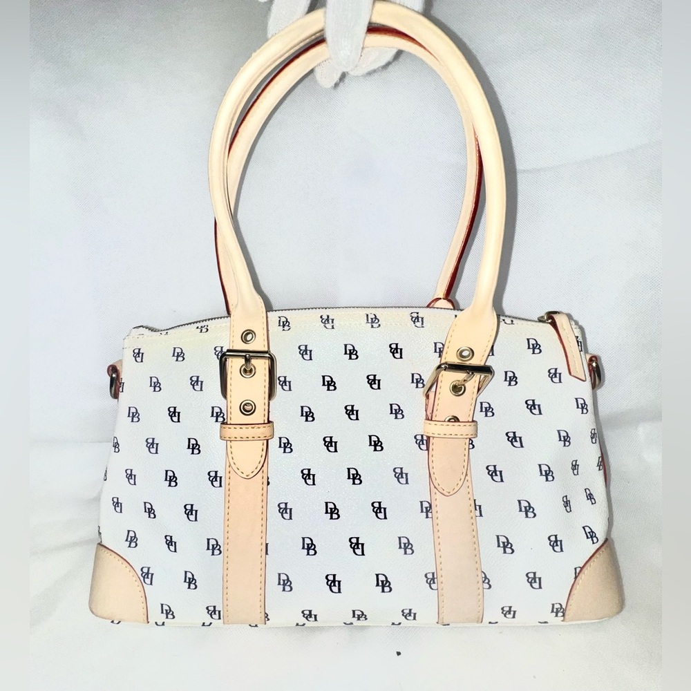Vintage Domed White Dooney & Bourke with Navy Monogram size medium w/accessories